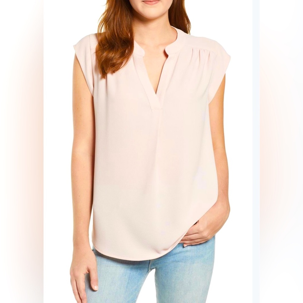 Gibson v-neck blouse size xs